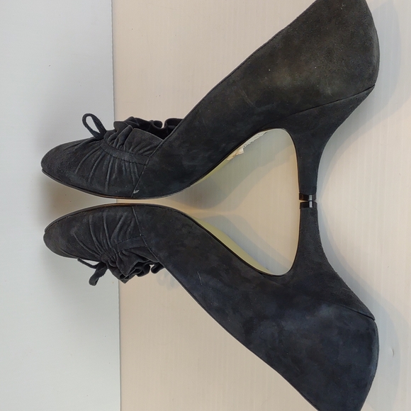 Enzo Angiolini Gray Suede "Sweetpea" Ruffled Ruched Vamp Bow Pointy Toe Heel NWT - Picture 9 of 13